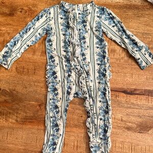 Posh Peanut Floral Ruffle Baby pajamas